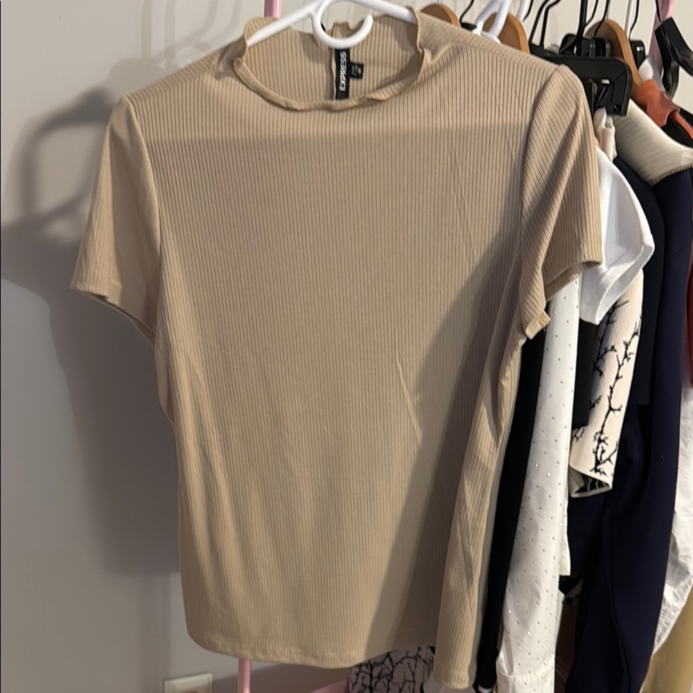 Express Tan Fitted Short Sleeve T-Shirt
